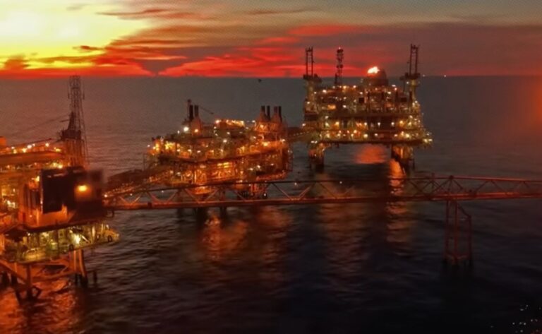 Prabowo babat “Kontrak Kolonial Gas” : Kedaulatan Energy!