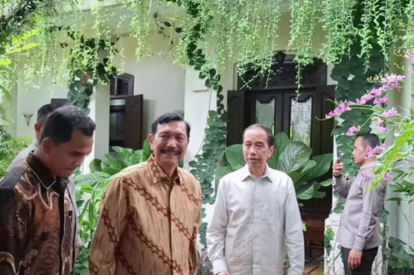 Luhut Sedih Ada yang Melupakan Jasa Jokowi, Deddy: Terlalu Berlebihan