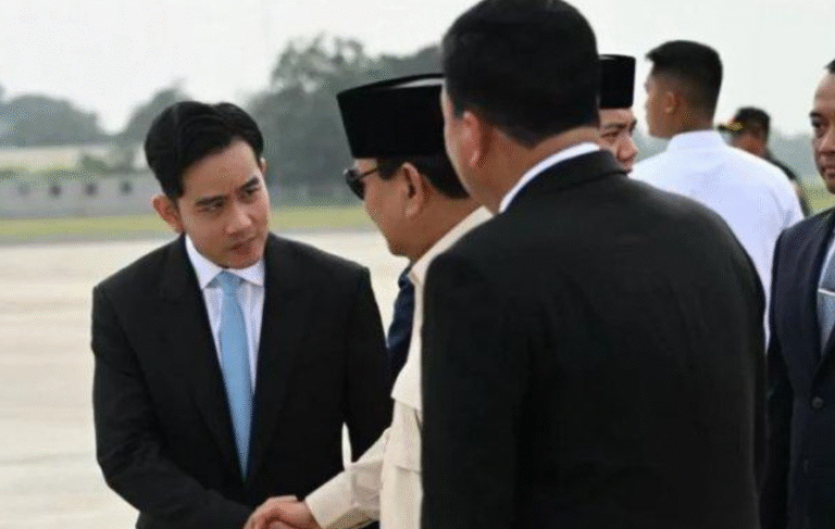 Pemakzulan Gibran Masih Dikaji DPR, Mekanismenya Tak Bisa Sembarangan