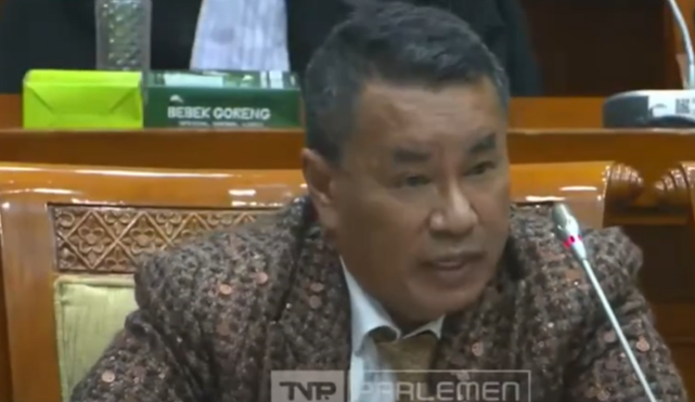 Hotman Soroti Pemeriksaan Jokowi: Pengacara Duduk di Belakang, Ini Penghinaan!