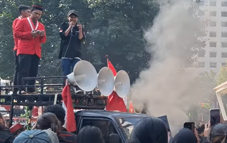 GMNI, Kamak Desak KPK Usut Dugaan Korupsi Jokowi, Gibran dan Bobby