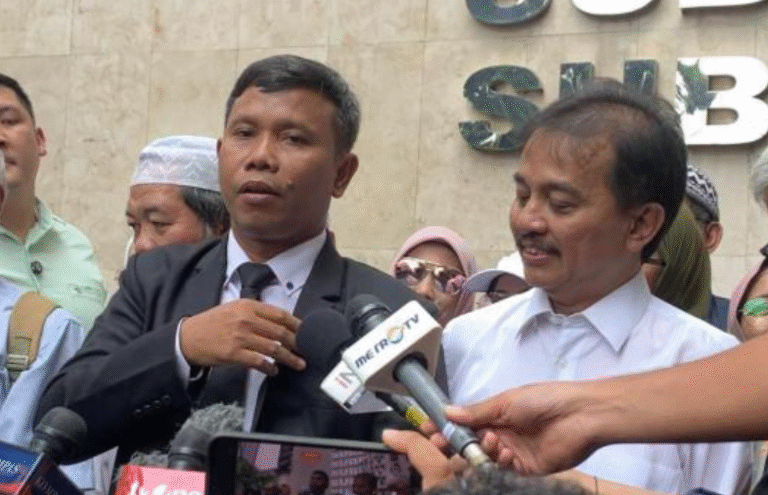 Ahmad Khozinudin : Setelah Ijazah Jokowi Disita, Jangan Sampai Ruangan Polda “Kebakaran”