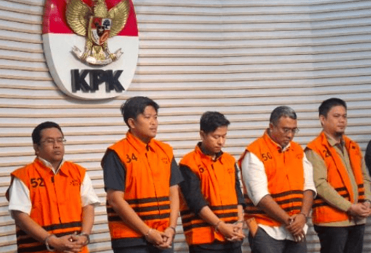 KPK Geledah Kantor Kementerian Kesehatan Dugaan Terlibat Korupsi Proyek Pembangunan RSUD Kolaka Timur