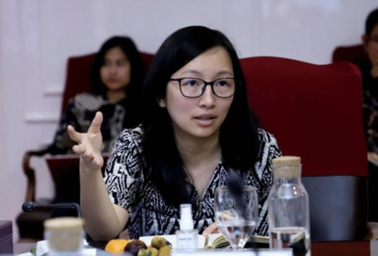 Paspor Dicabut, Jurist Tan Buronan Terlibat Kasus Korupsi Laptop Rp 1,98 Triliun
