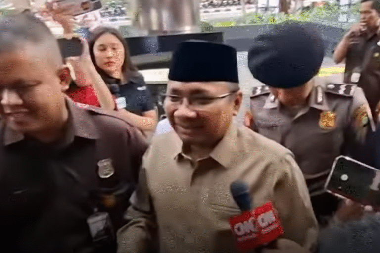 KPK Umumkan Perkara Dugaan Korupsi Kuota Haji Naik ke Tahap Penyidikan Dini Hari